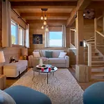 Matidi - Ovo Network Chalet