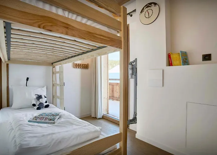 Matidi - Ovo Network Chalet